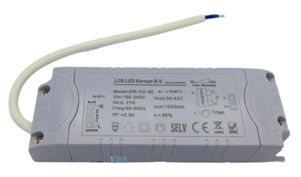 Dimmbarer LED Trafo - Triac / Phasenanschnitt - für 36W/40W LED Panels - 30-42V 900mA