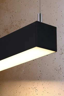 Hängeleuchte PINNE 67 Schwarz - 17W - 3179Lm - 3000K Warmweiß