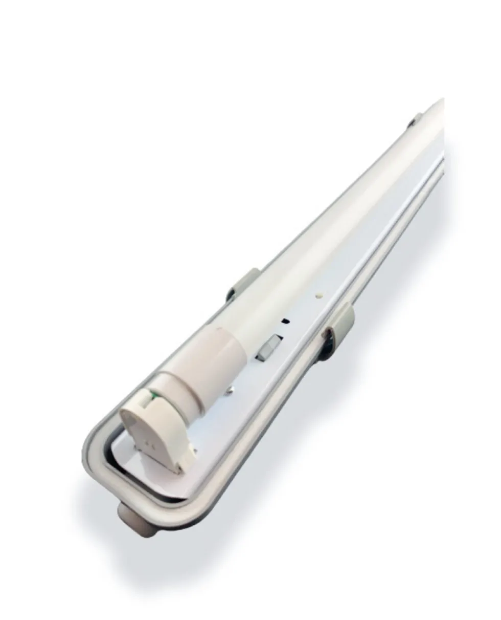 Komplettset - 120cm Einzelfassung - IP65 Feuchtraum -Wannenleuchte + 18W LED Leuchtstoffröhre 4000K - 840 - Neutralweiß