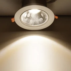 LED Einbauspot dimmbar - 5W entspricht 50W - 2700K Warmweiß - schwenkbar