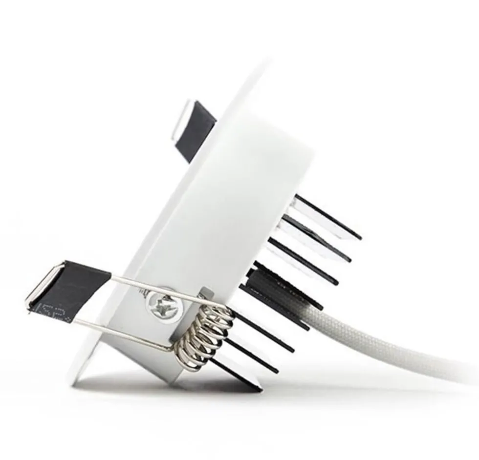 LED Einbauspot dimmbar - 3W entspricht 25W - 2700K Warmweiß - schwenkbar