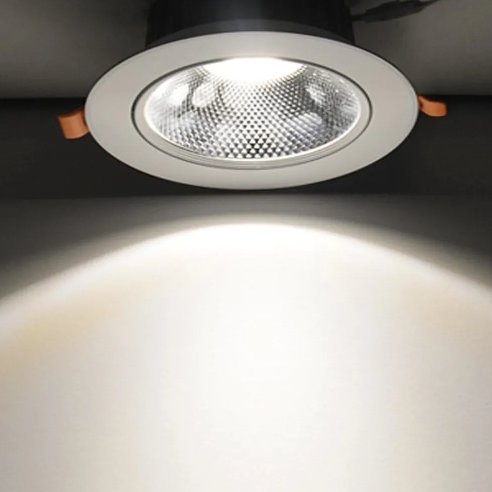 LED Einbauspot dimmbar - 7W entspricht 70W - 4000K Neutralweiß - schwenkbar