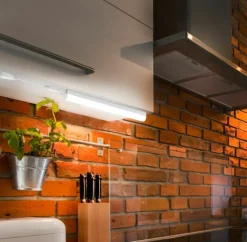 T5 LED Küchenunterbauleuchte - 90cm - Lichtfarbe optional - komplett mit 0,6m Anschlusskabel und Ein- / Ausschalter - 12W entspricht 100W